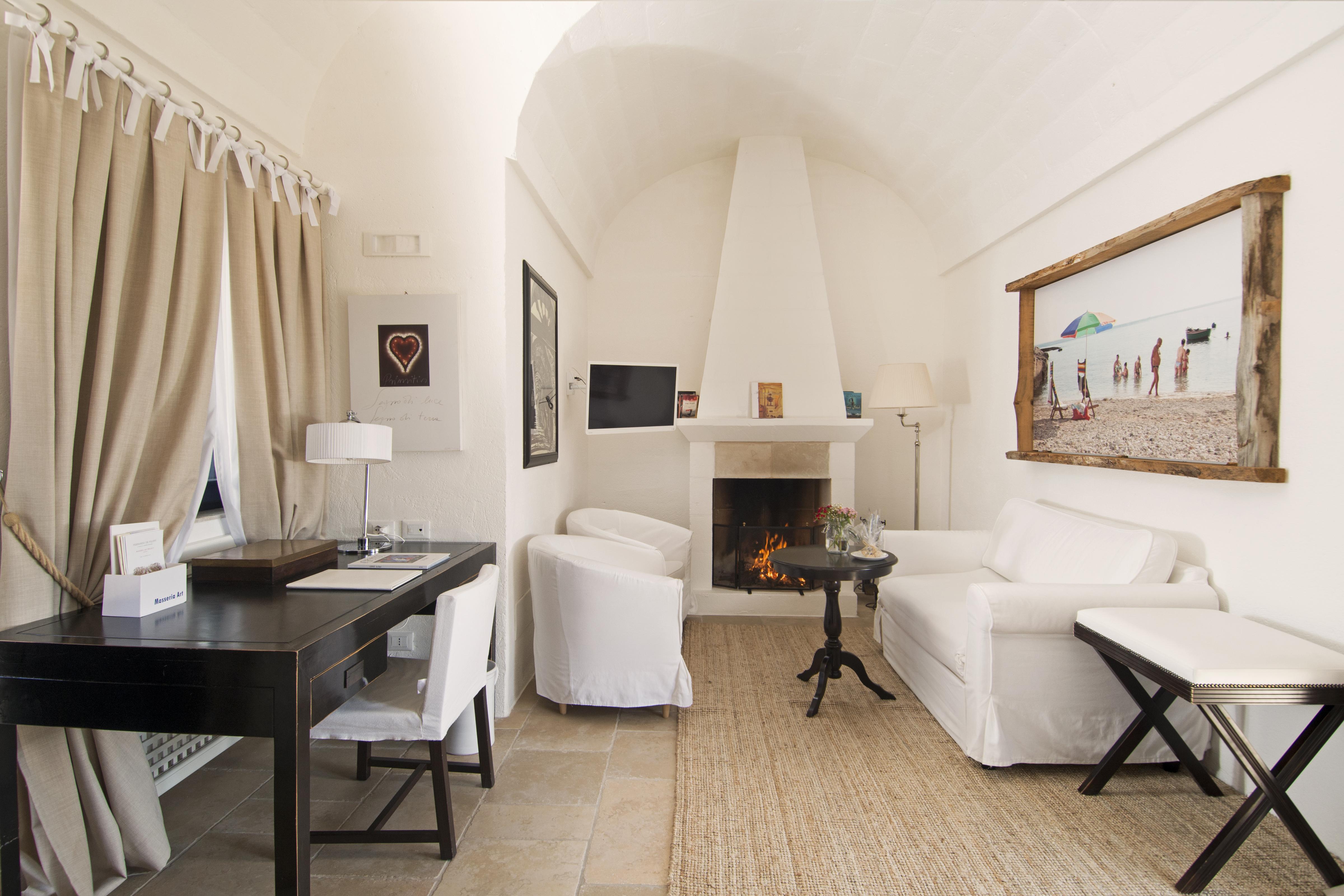 รอกโก ฟอร์เต มัสเซเรีย ตอเร ไมซ์ซา Hotel Savelletri ภายนอก รูปภาพ